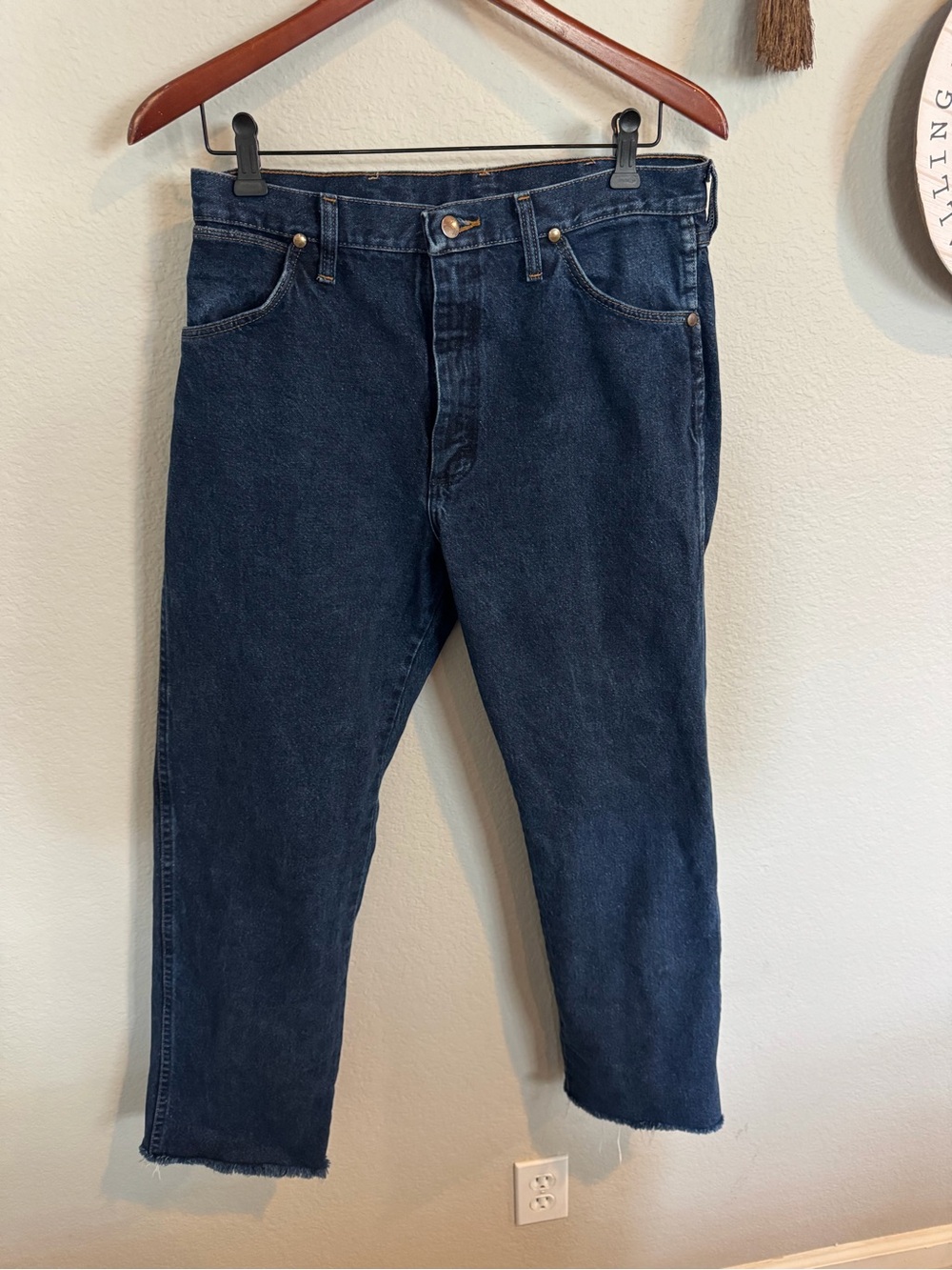 Wrangler Dark Blue Denim Jeans 31